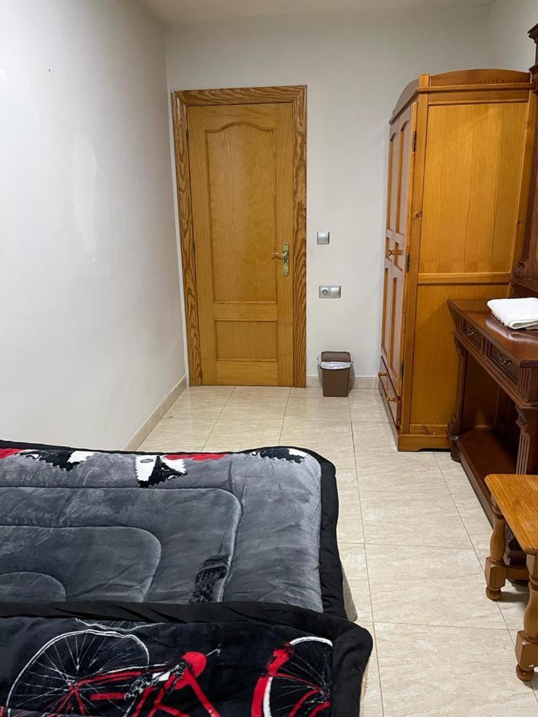 Habitacion Individual En Granada Oda fotoğraf